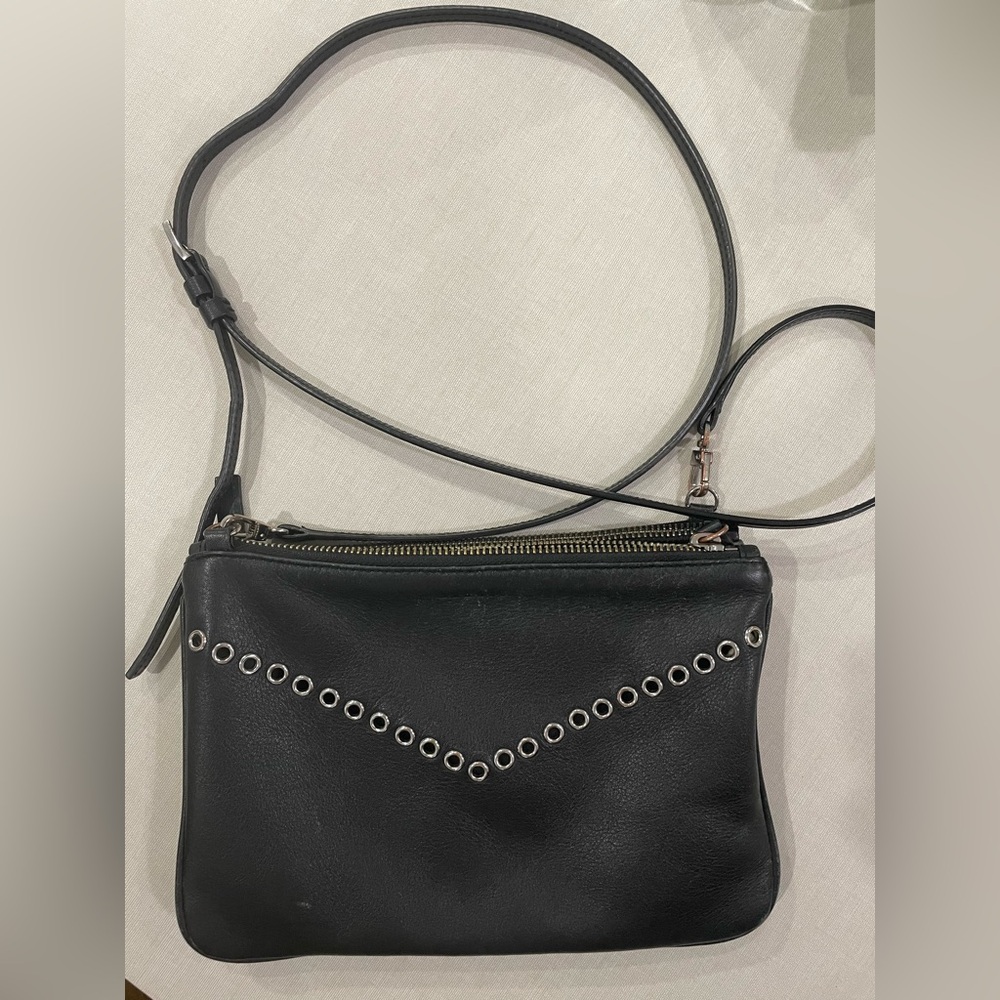 Vintage leather Sandro(discontinued)Crossbody Bag not found online 100% leather